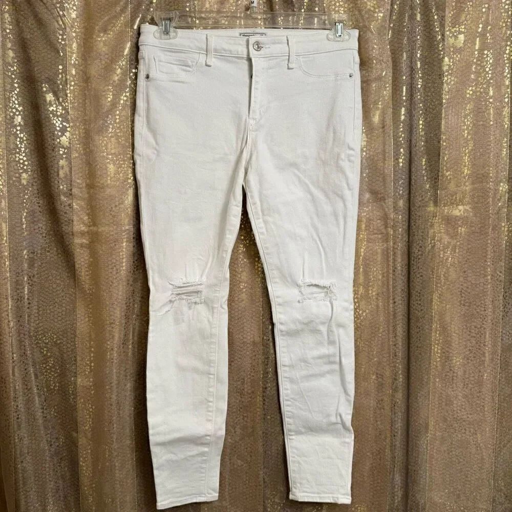 Abercrombie & Fitch Harper Super Skinny White Distressed Jeans 6 Short